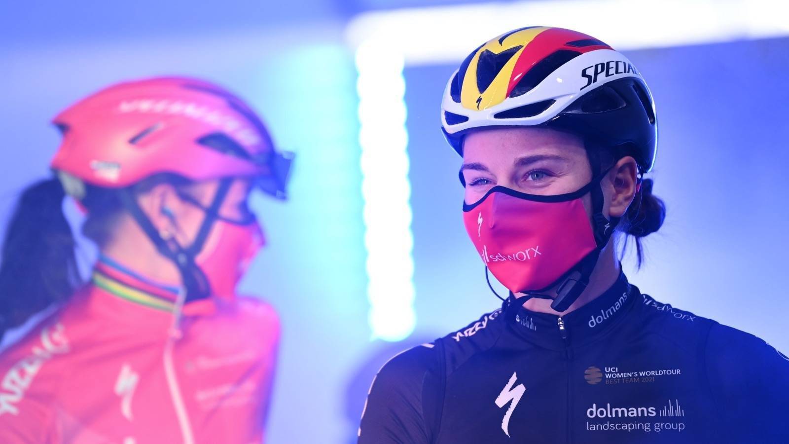 Belgian Lotte Kopecky of SD Worx pictured at the start of the women's elite race of the 'Omloop Het Nieuwsblad' one-day cycling race, 128,4km from Gent to Ninove, Saturday 26 February 2022.
BELGA PHOTO JASPER JACOBS